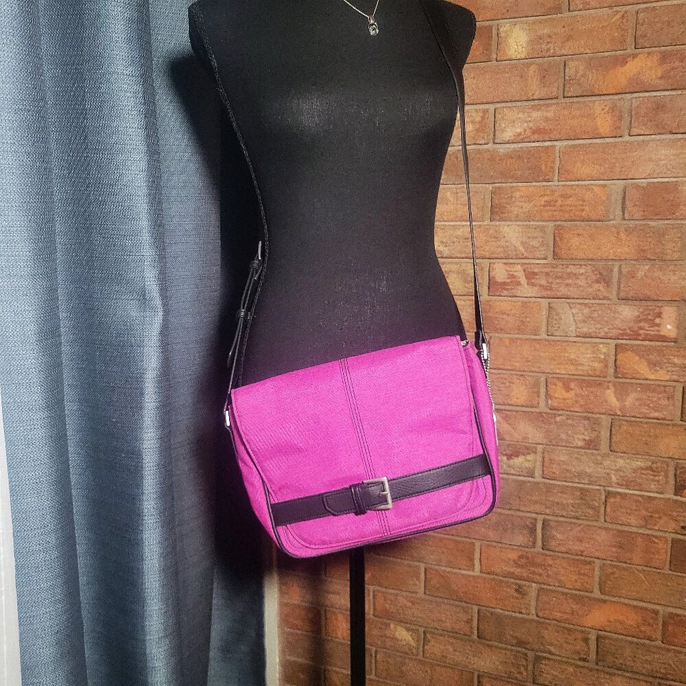 NWOT! VXI Charlotte Black/Pink Conceal & Carry Crossbody Utility Bag